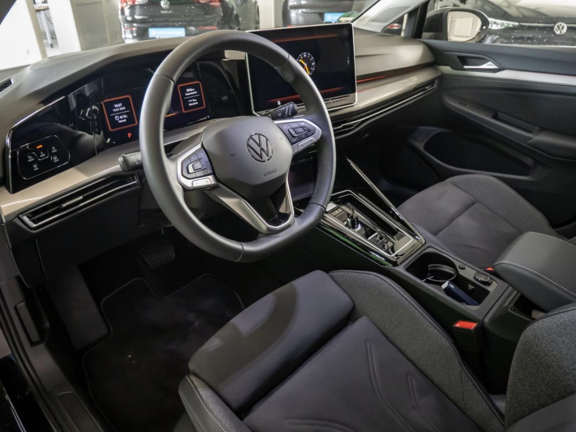Volkswagen Golf Style