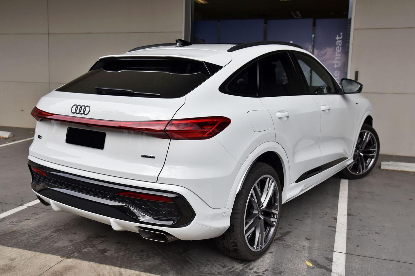 Image about Audi Q5 Sportback e-hybrid quattro S tronic