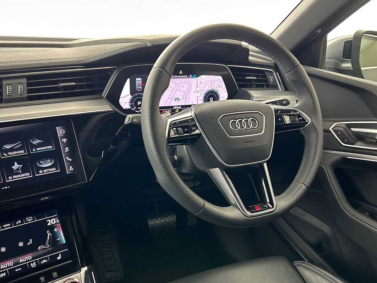 Audi e-tron S