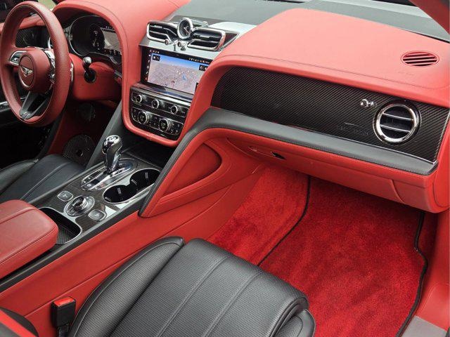 2023 Bentley Bentayga EWB