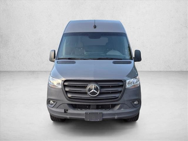 2024 Mercedes-Benz