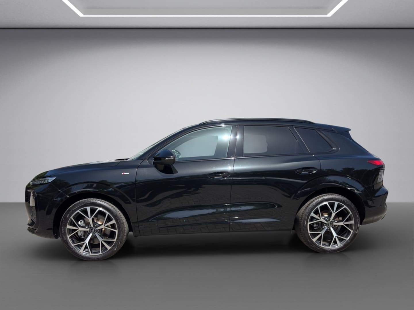 Bild über Audi Q3 SUV TDI 110 kW S tronic - für weitere Informationen kontaktieren Sie den Audi Partner