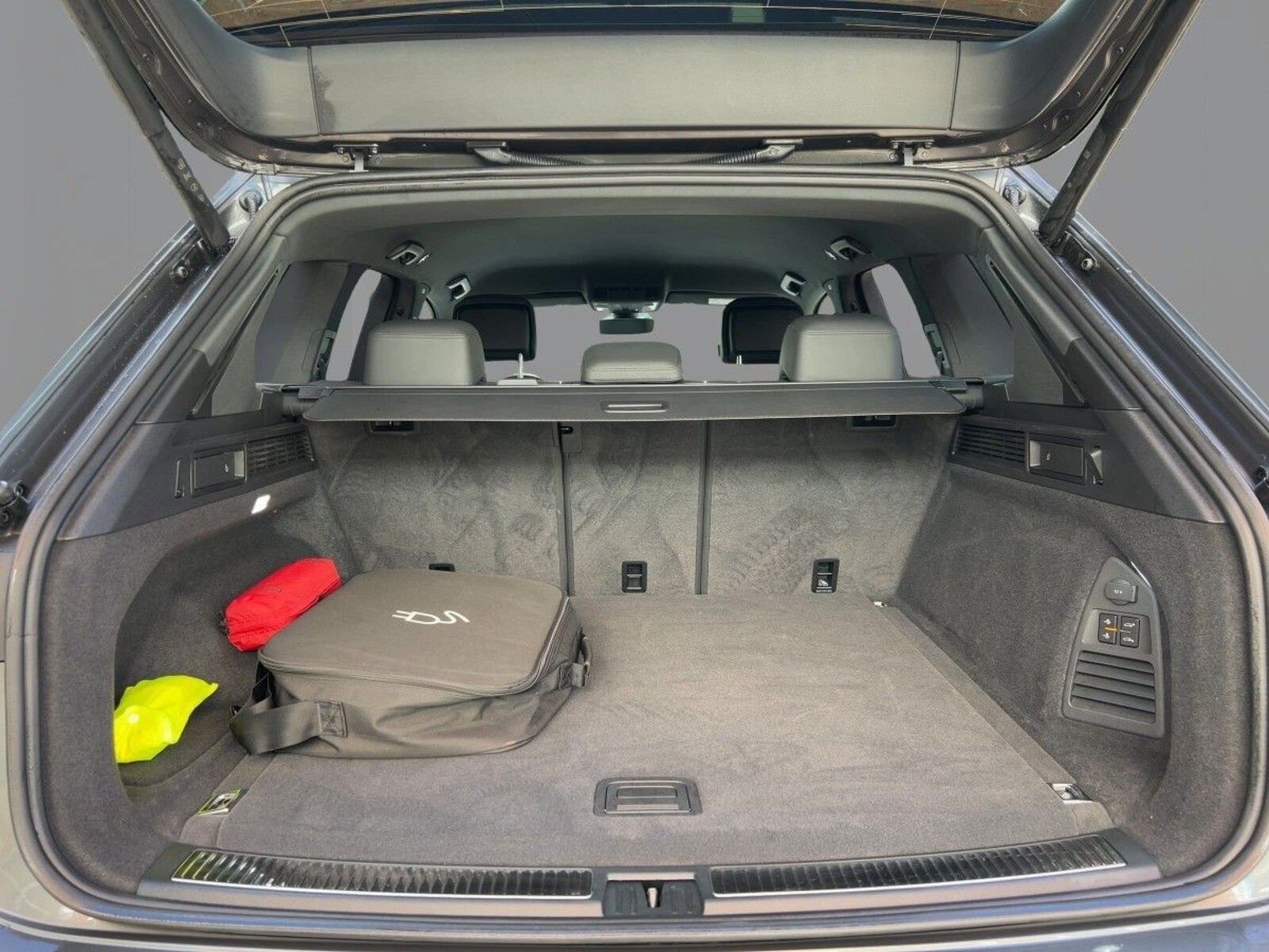 Volkswagen Touareg – Bild 7
