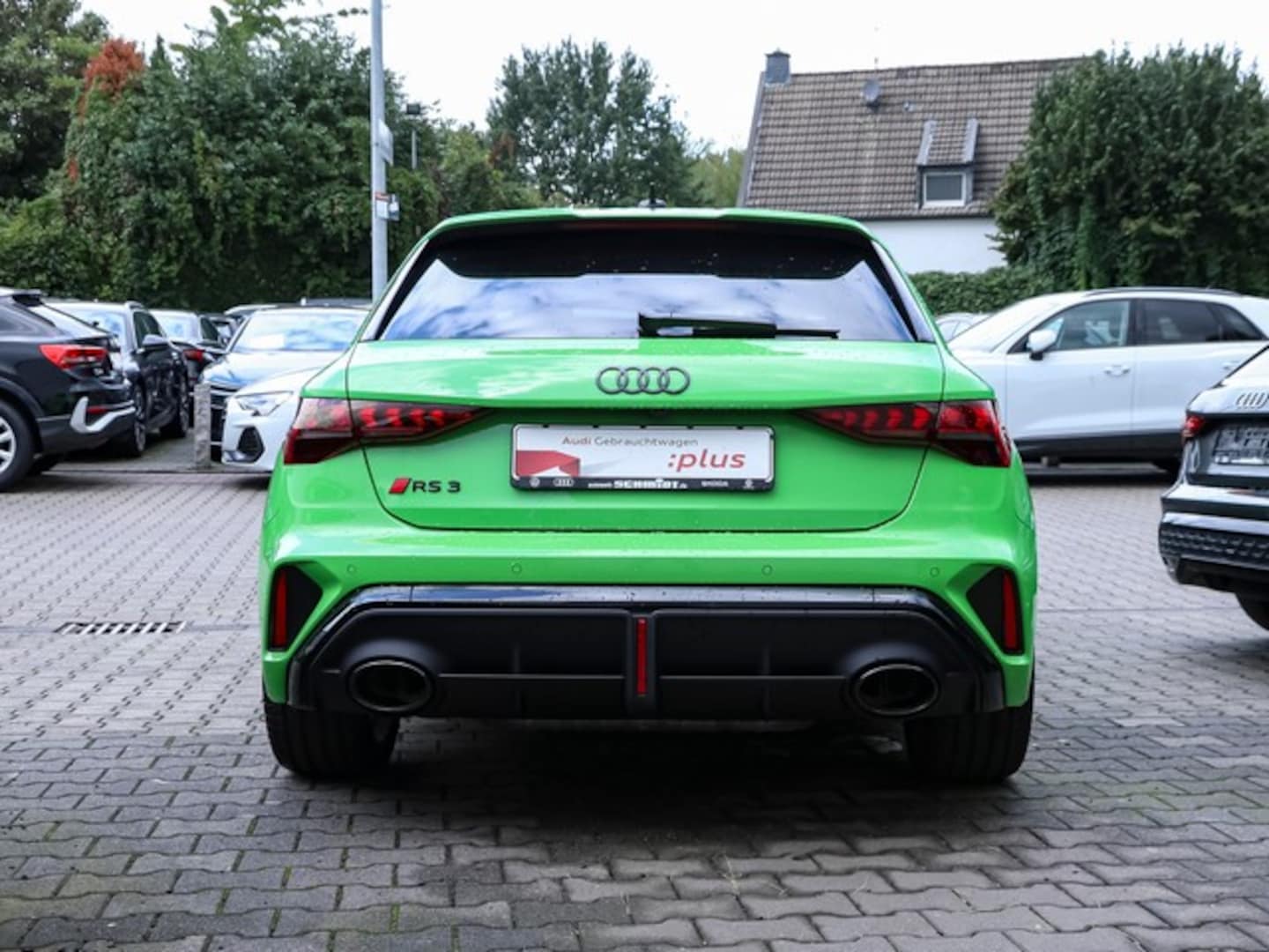 Bild über Audi RS 3 Sportback TFSI quattro 294 kW S tronic - für weitere Informationen kontaktieren Sie den Audi Partner