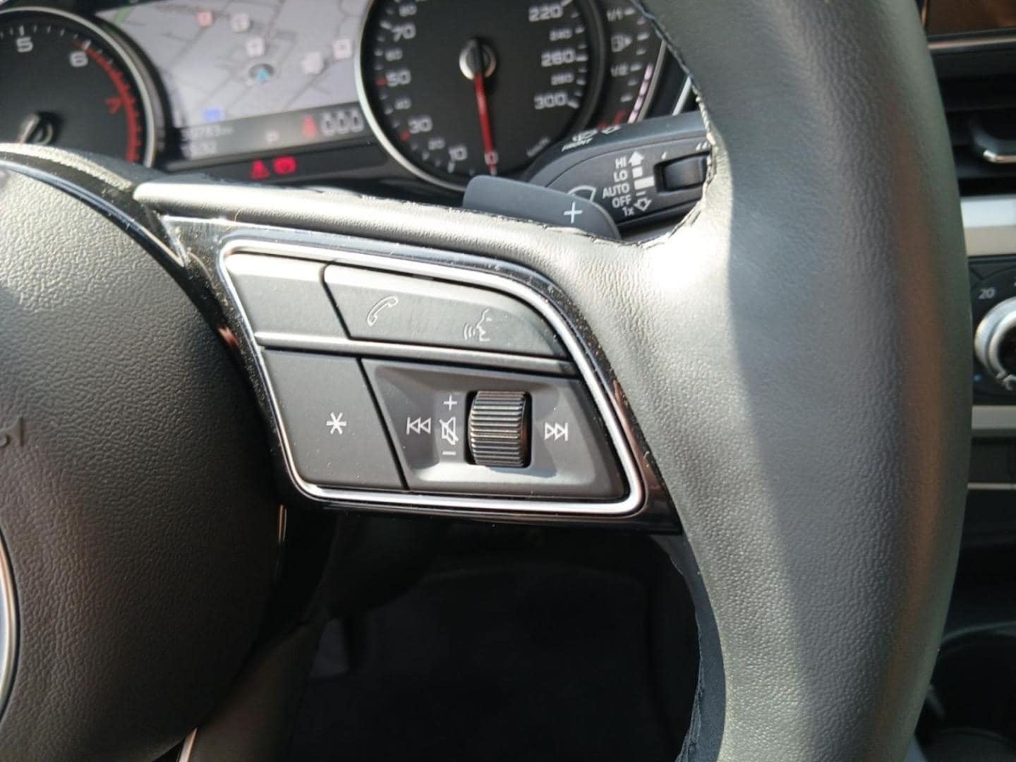 Bild über Audi A4 Avant 35 TFSI S tronic - für weitere Informationen kontaktieren Sie den Audi Partner