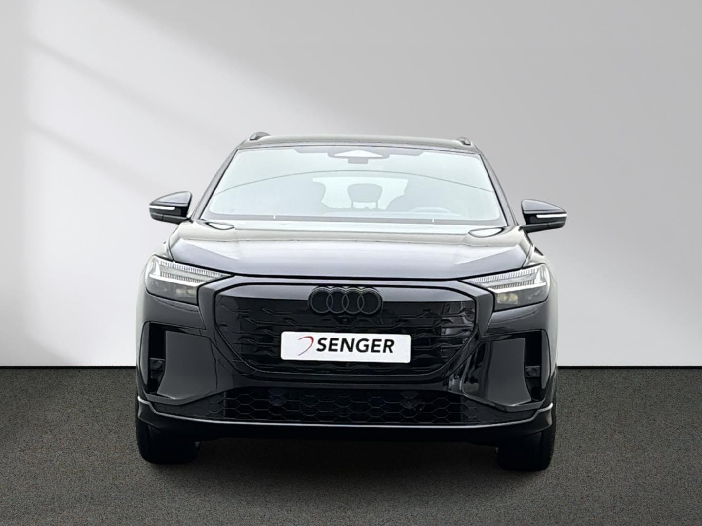 Bild über Audi Q4 SUV e-tron e-tron performance 210 kW - für weitere Informationen kontaktieren Sie den Audi Partner
