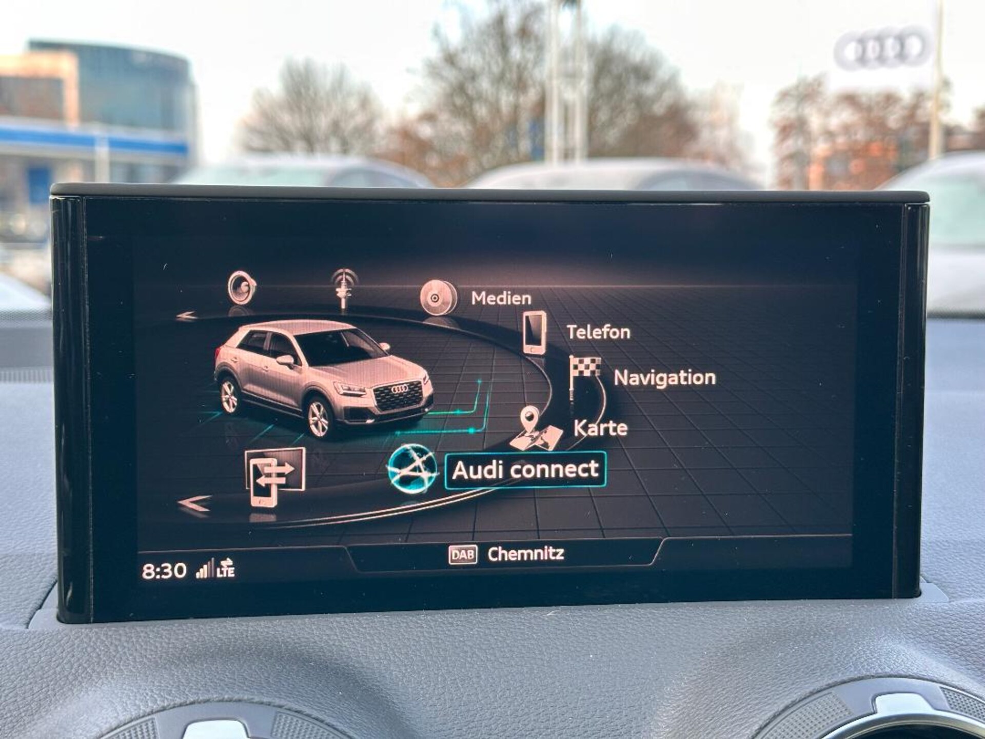 Audi Q2