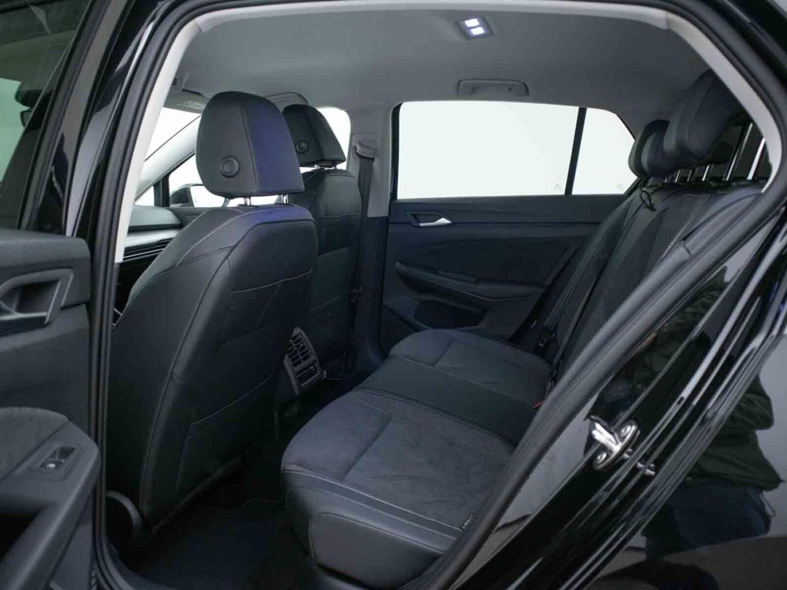 Volkswagen Golf – Bild 21