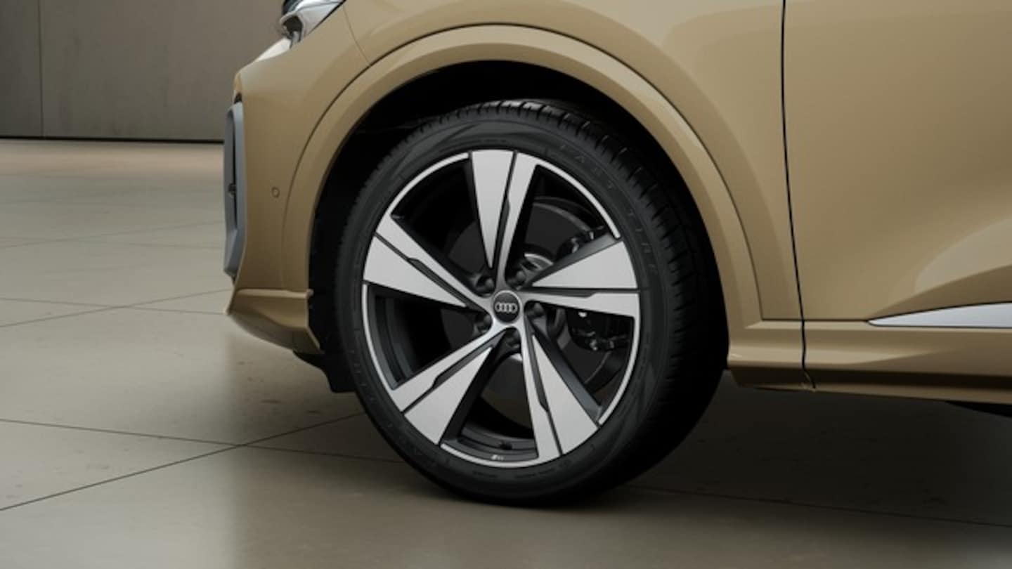 Bild über Audi SQ5 SUV TFSI 270 kW S tronic - für weitere Informationen kontaktieren Sie den Audi Partner