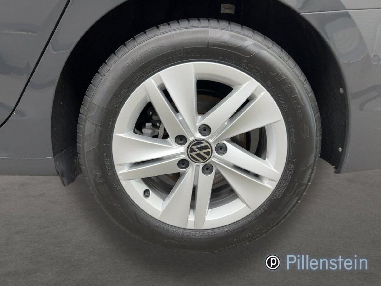 Volkswagen Golf Variant – Bild 3