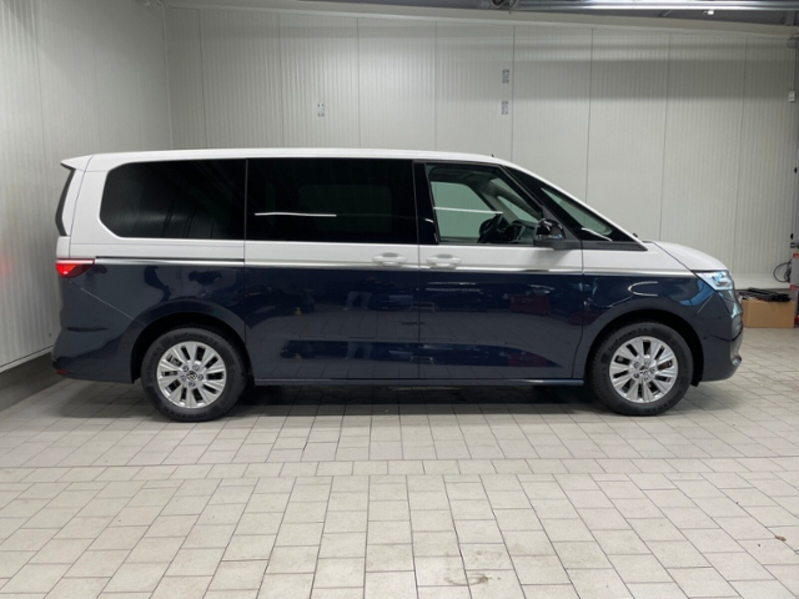 Volkswagen Multivan Langversion – Bild 8