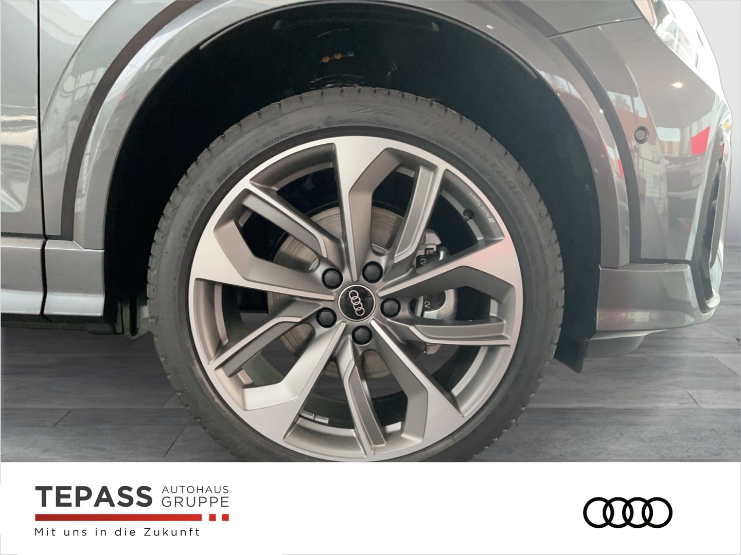 Bild über Audi Q2 S line 35 TFSI S tronic - für weitere Informationen kontaktieren Sie den Audi Partner