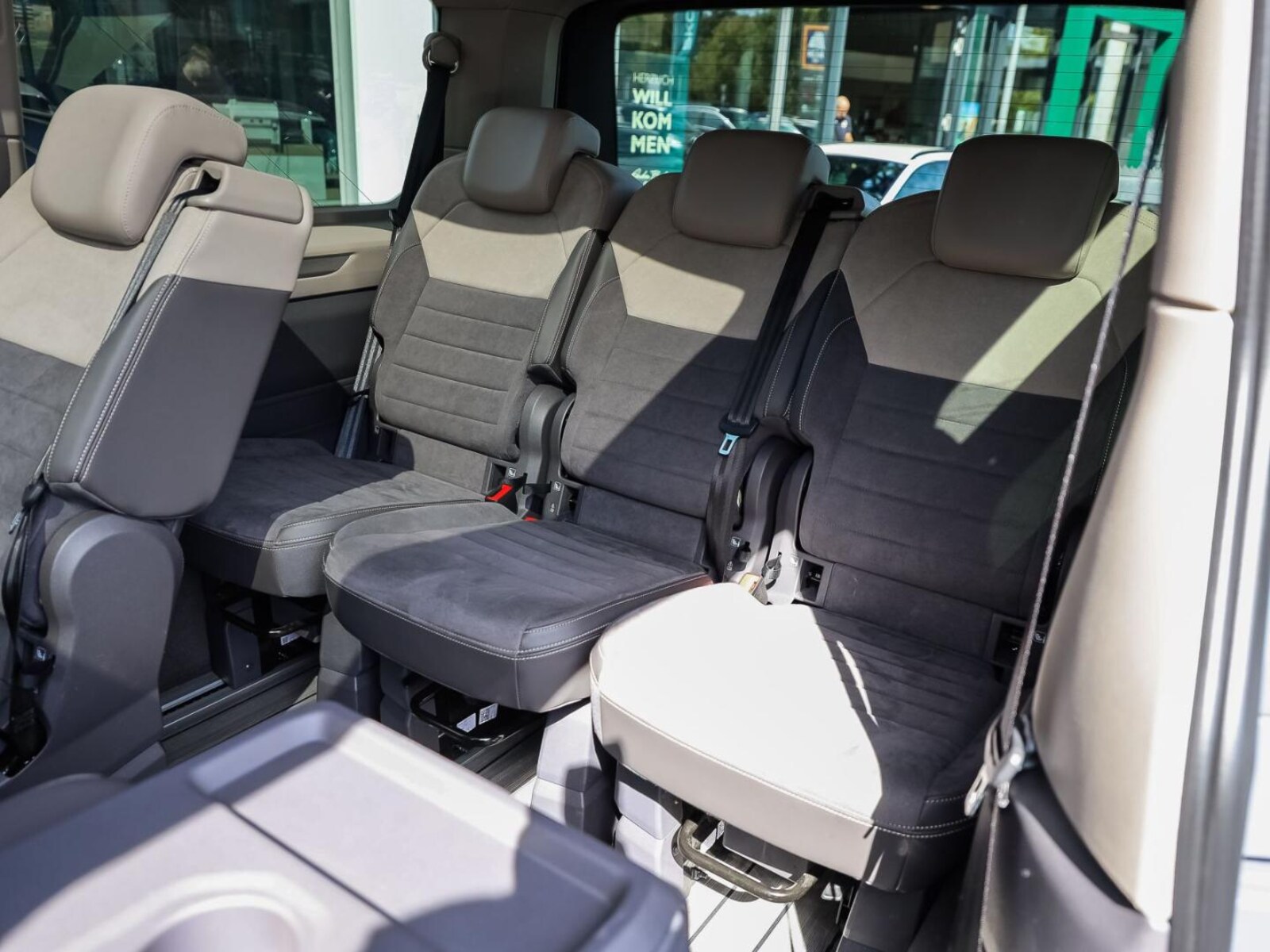 Volkswagen Multivan Langversion – Bild 22