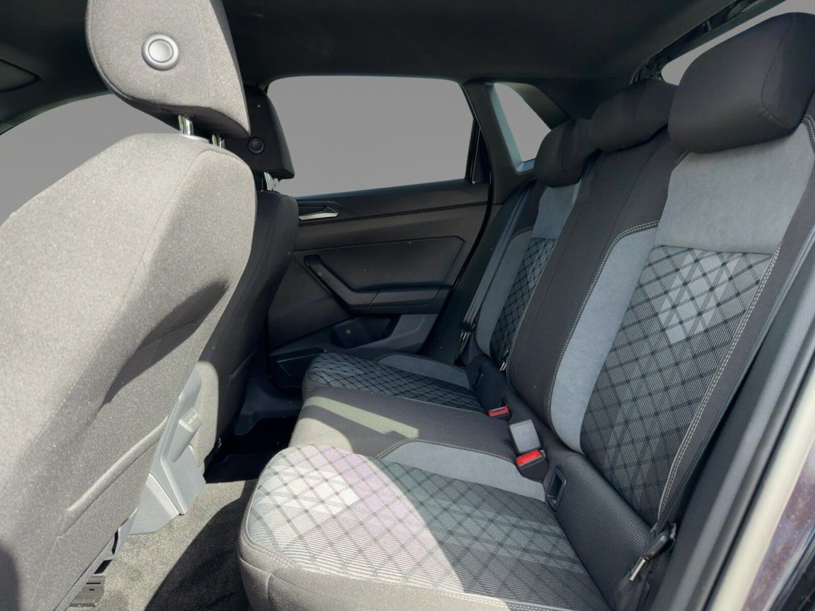 Volkswagen Polo – Bild 9