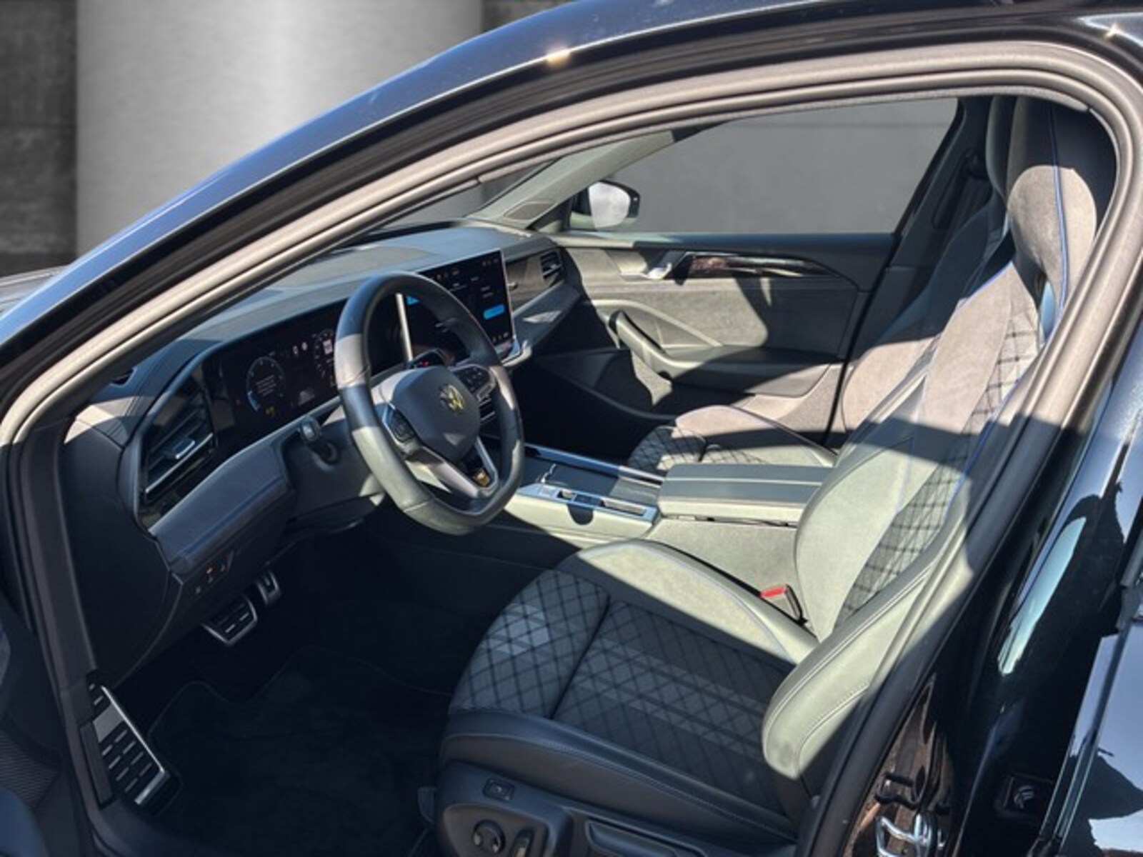 Volkswagen Passat – Bild 13