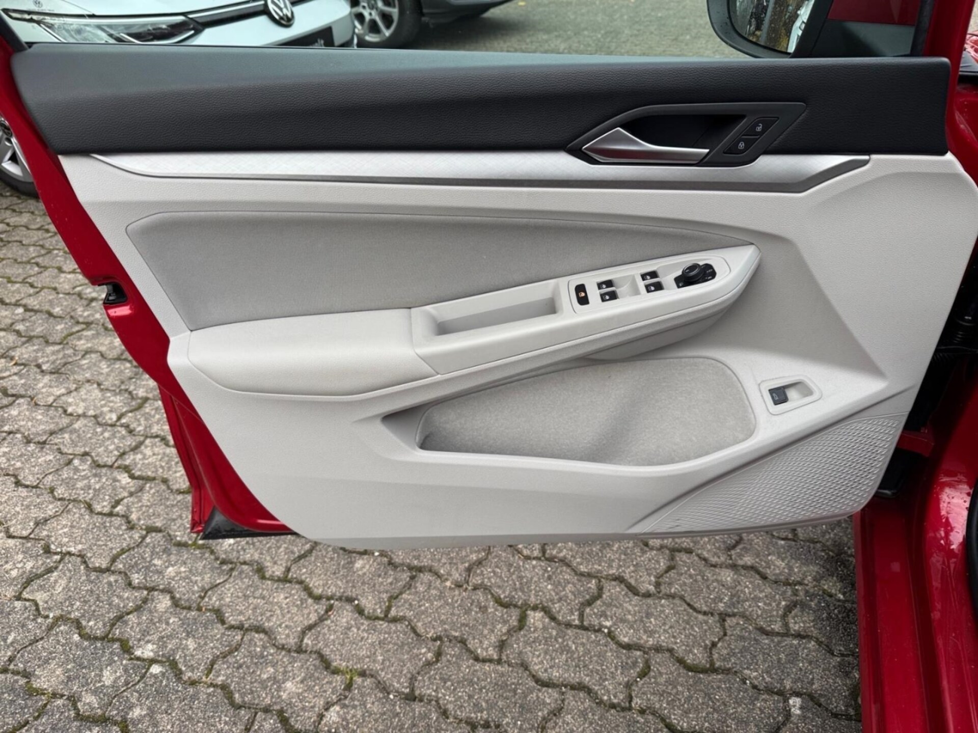 Volkswagen Golf Variant Life