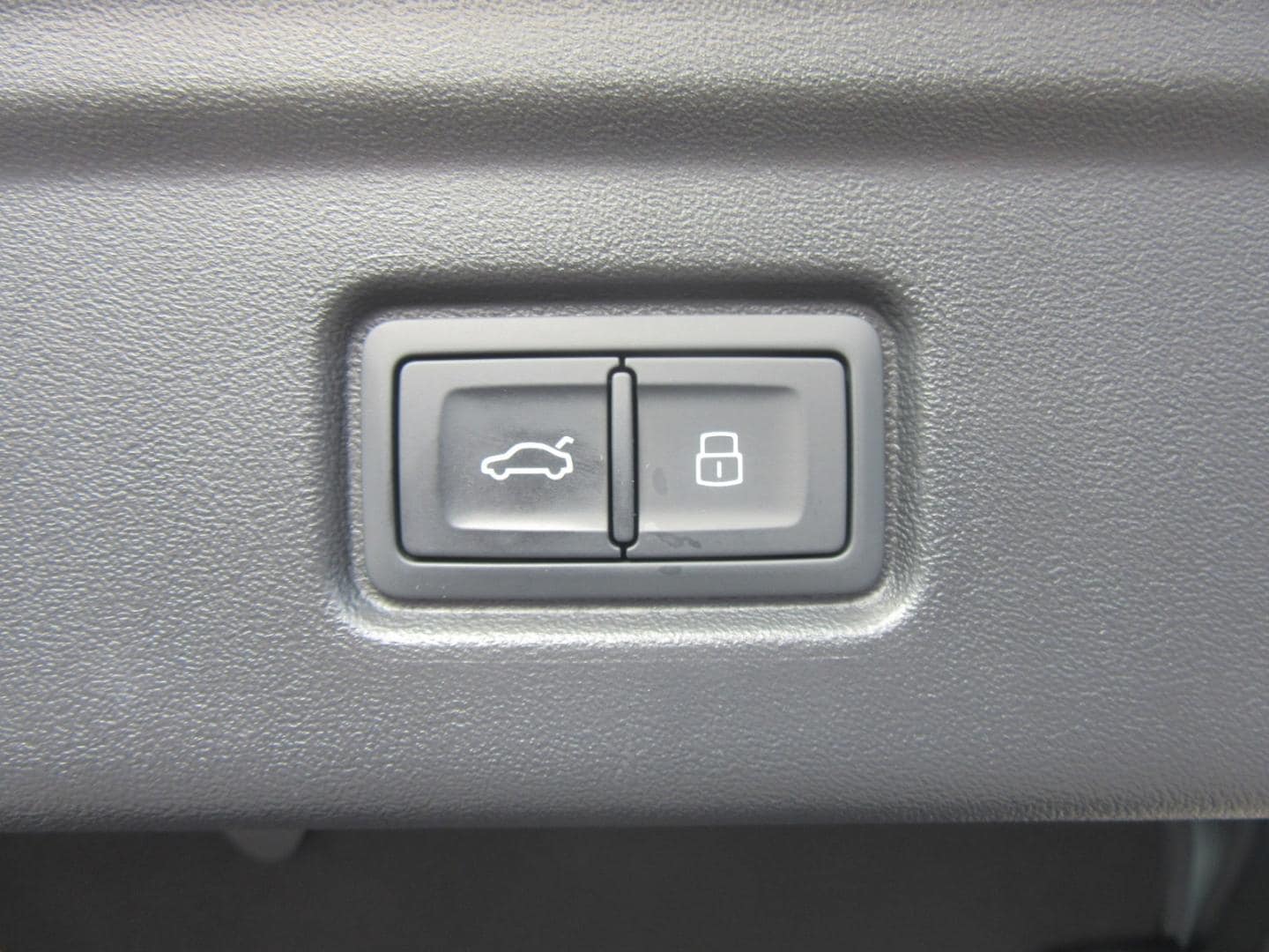 Audi A6 Avant e-tron e-tron performance 270,00 kW for more details contact your dealer