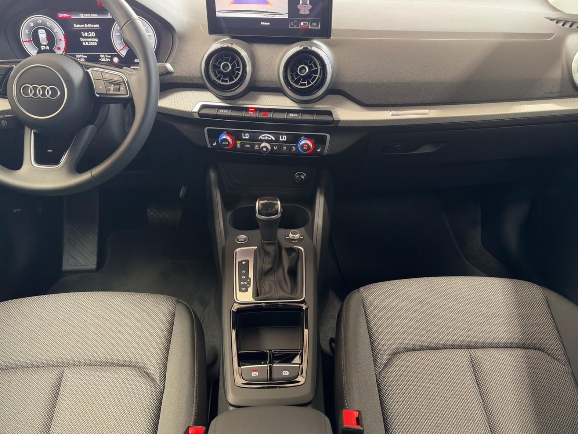Audi Q2 S line