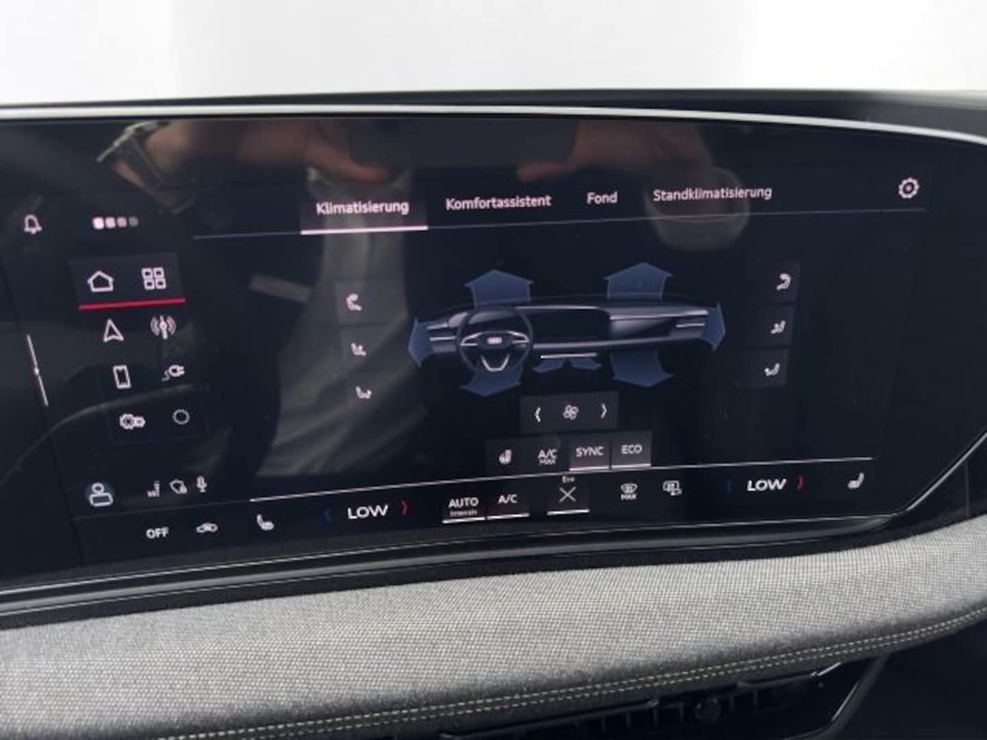 Bild über Audi A6 Avant e-tron e-tron - für weitere Informationen kontaktieren Sie den Audi Partner