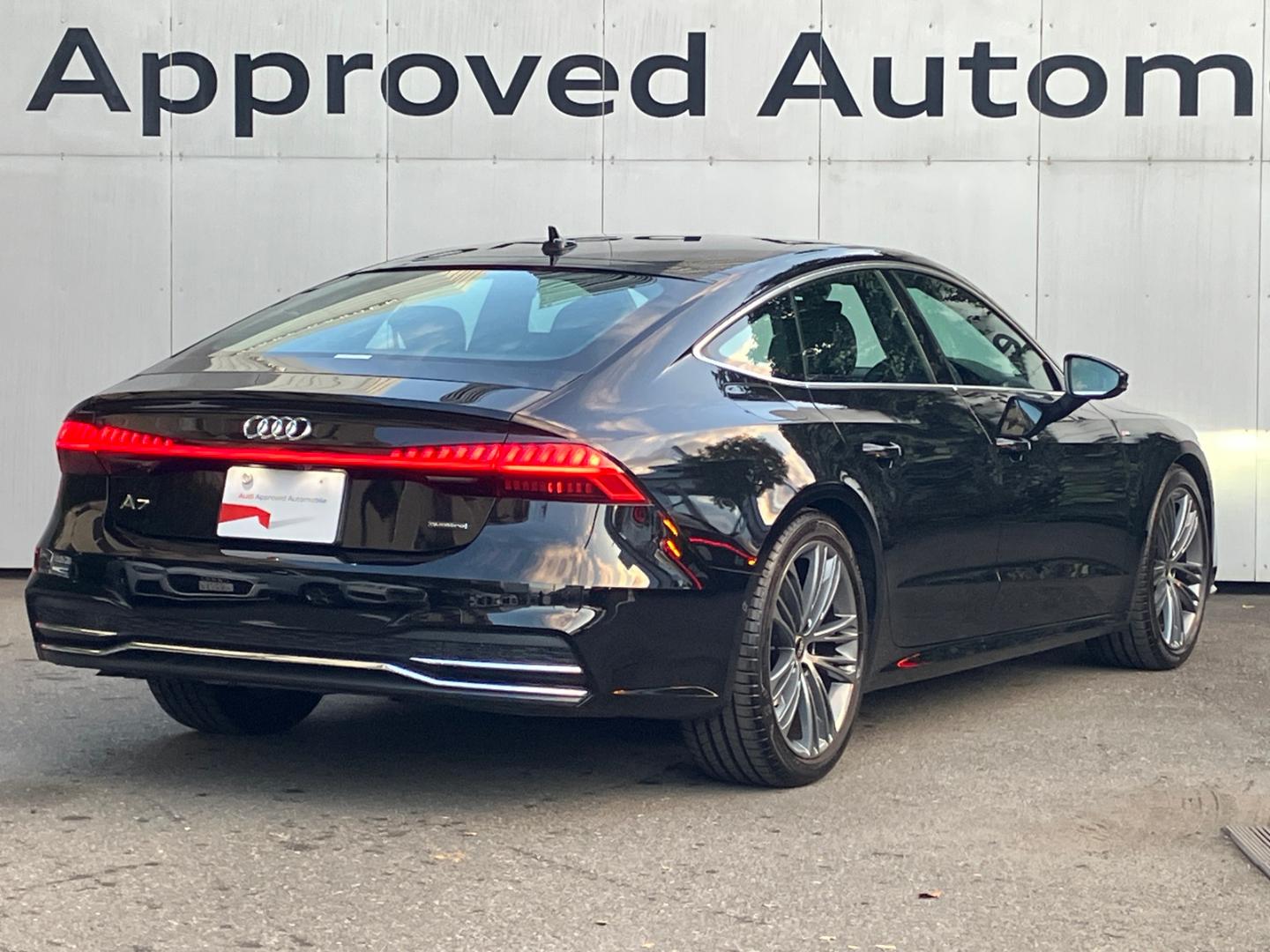 Audi A7 Sportback 40 TDI quattro for more details contact your dealer
