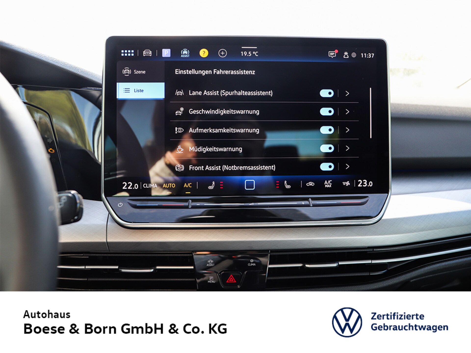Volkswagen Golf Life