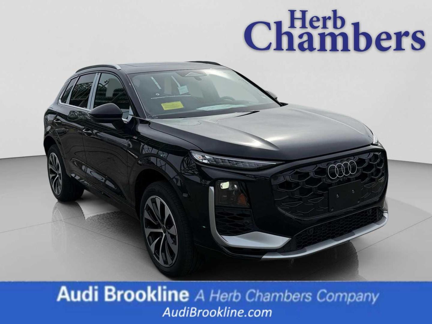 2026 Audi Q3 S line quattro's photo
