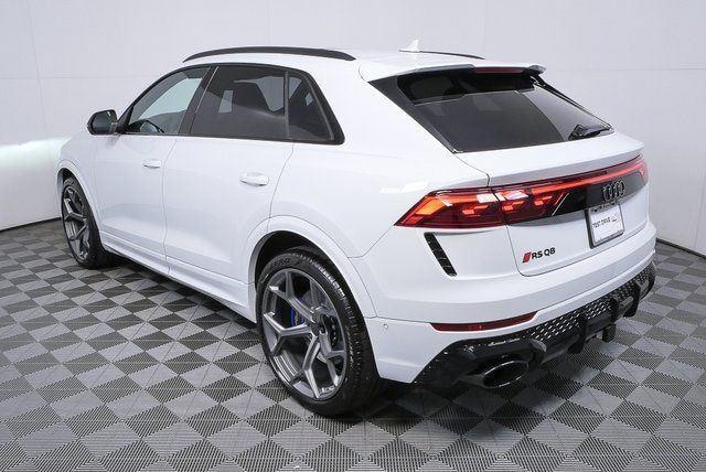 2026 Audi RS Q8 Base - Photo 32