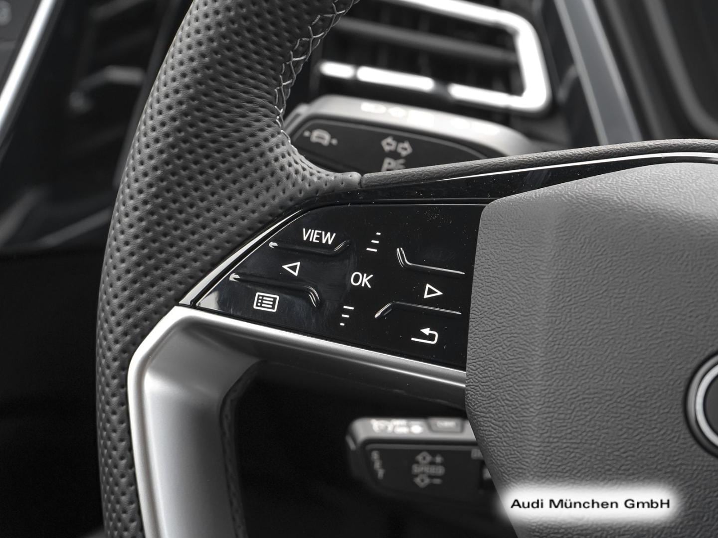 Bild über Audi Q4 Sportback e-tron 45 e-tron - für weitere Informationen kontaktieren Sie den Audi Partner