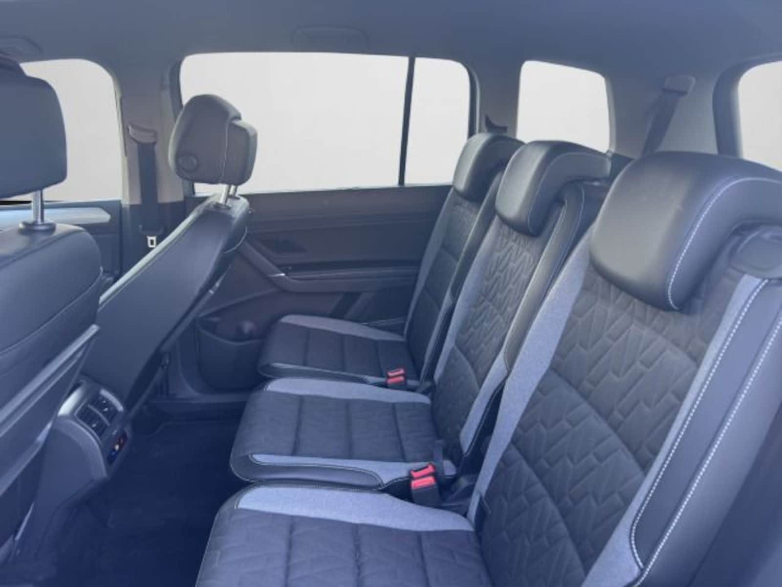 Volkswagen Touran – Bild 14