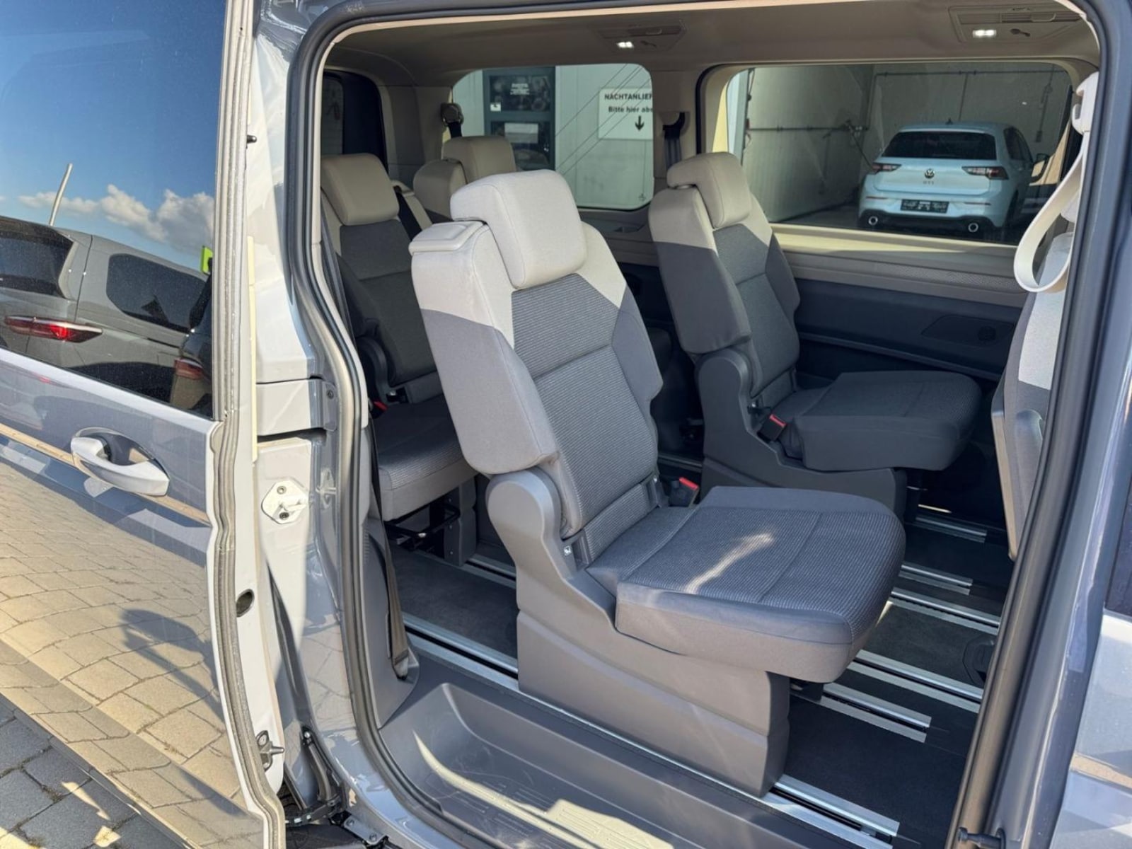Volkswagen Multivan Langversion – Bild 10
