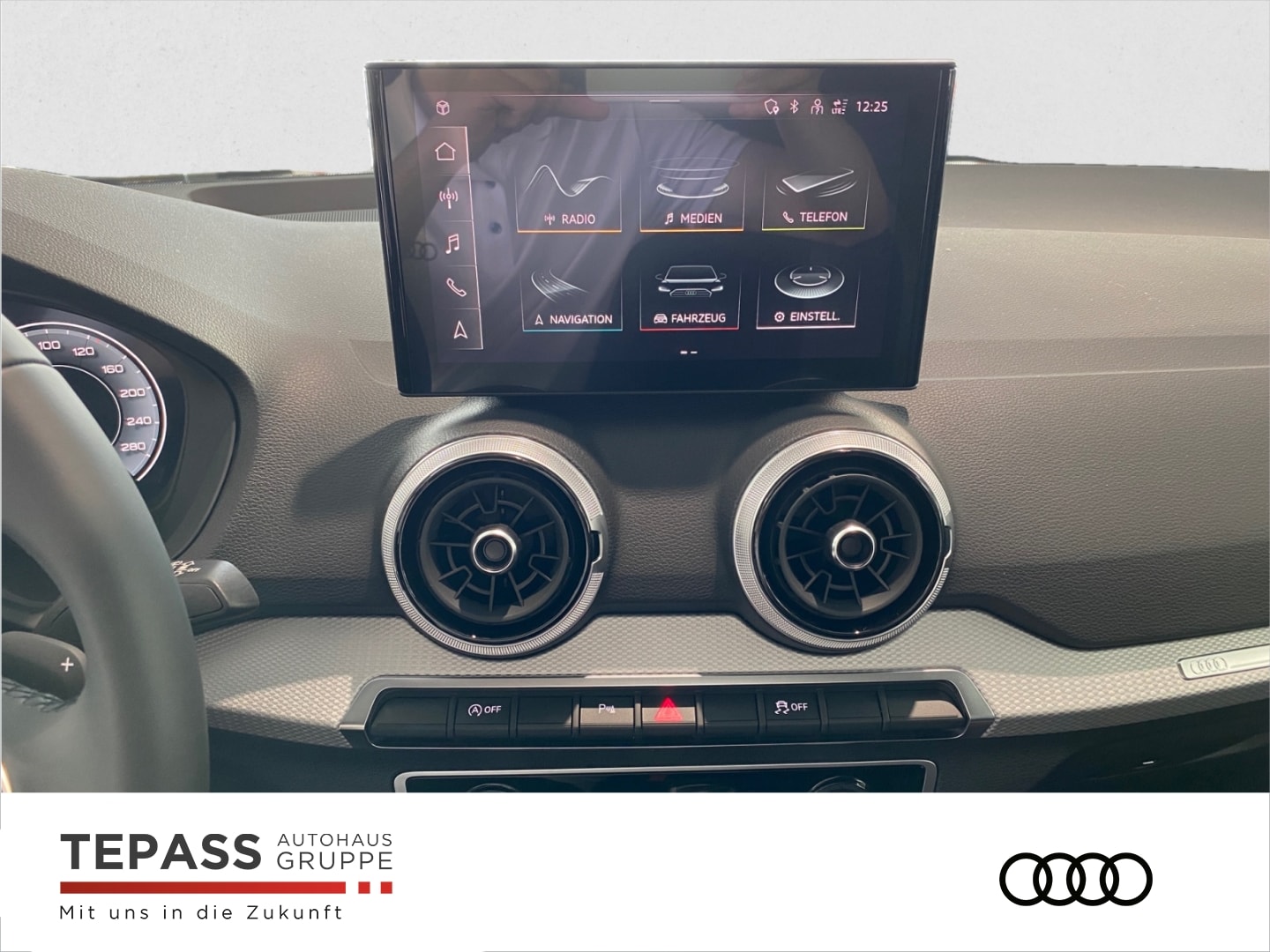 Bild über Audi Q2 advanced 35 TFSI 110(150) kW(PS) S tronic - für weitere Informationen kontaktieren Sie den Audi Partner