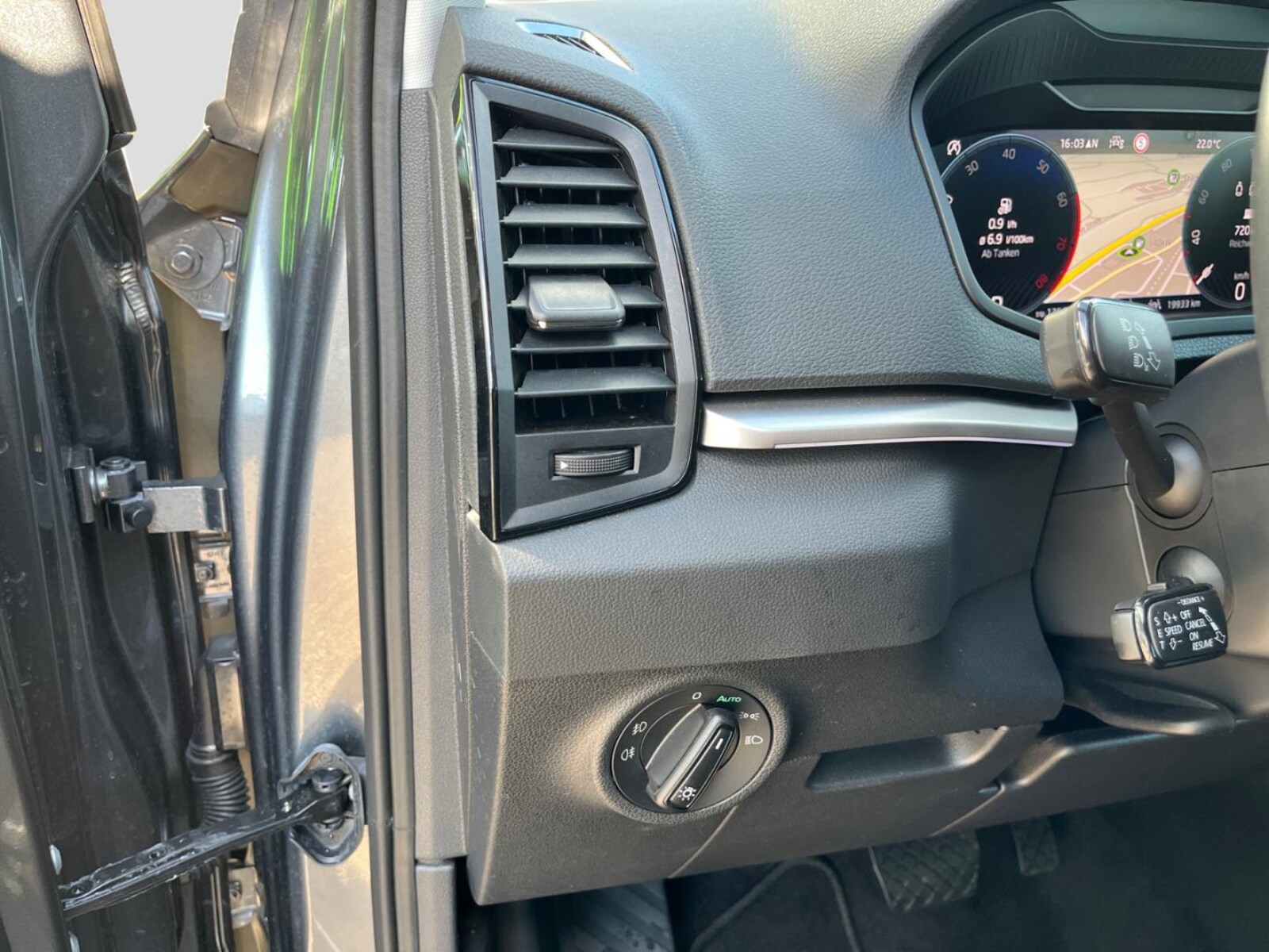 Škoda Karoq – Bild 12