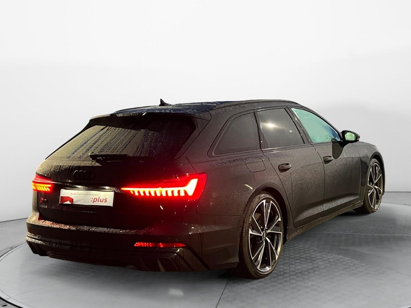 Bild über Audi S6 Avant TDI quattro tiptronic - für weitere Informationen kontaktieren Sie den Audi Partner