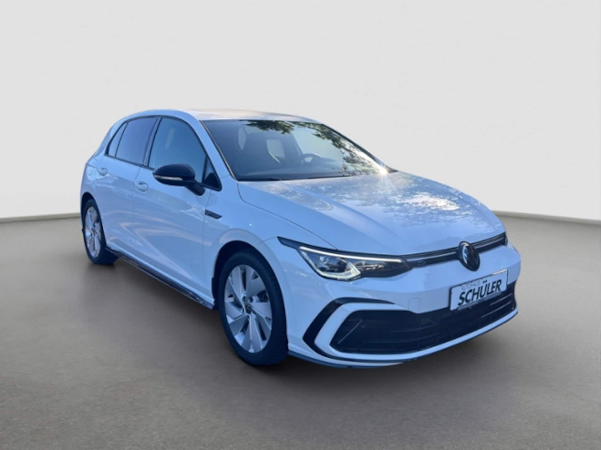 Volkswagen Golf R-Line