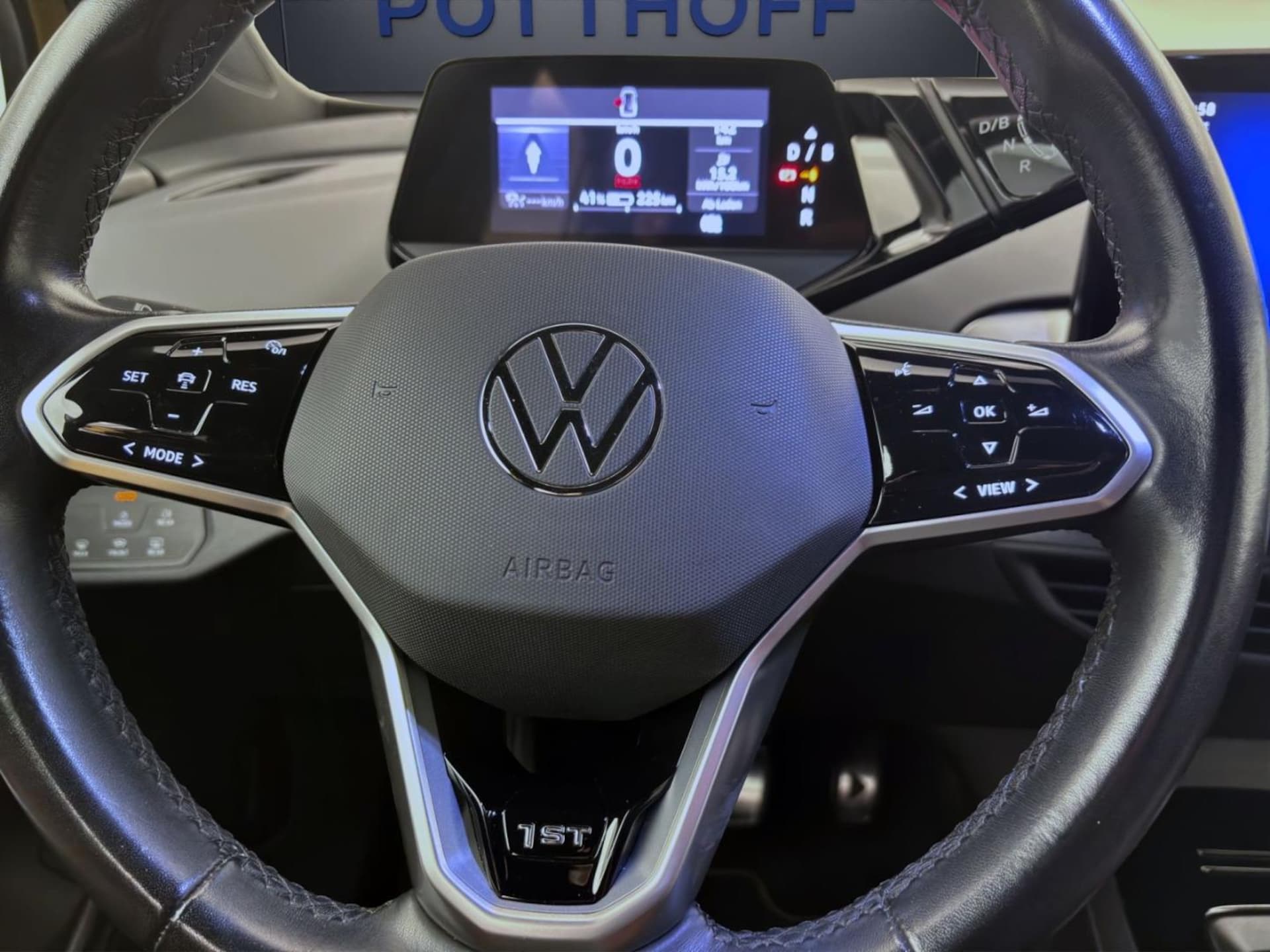 Volkswagen ID.4 1st
