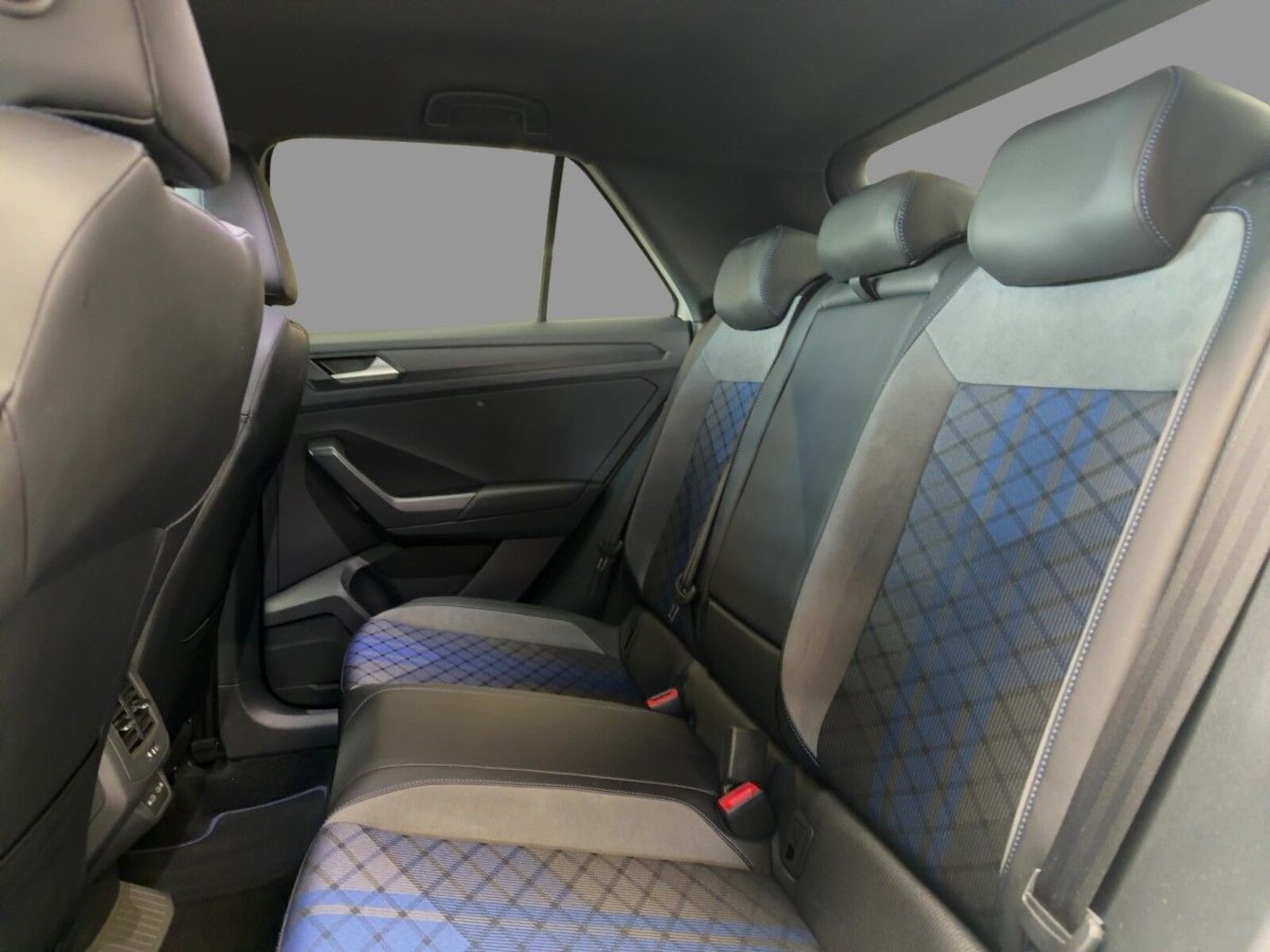 Volkswagen T-Roc – Bild 8
