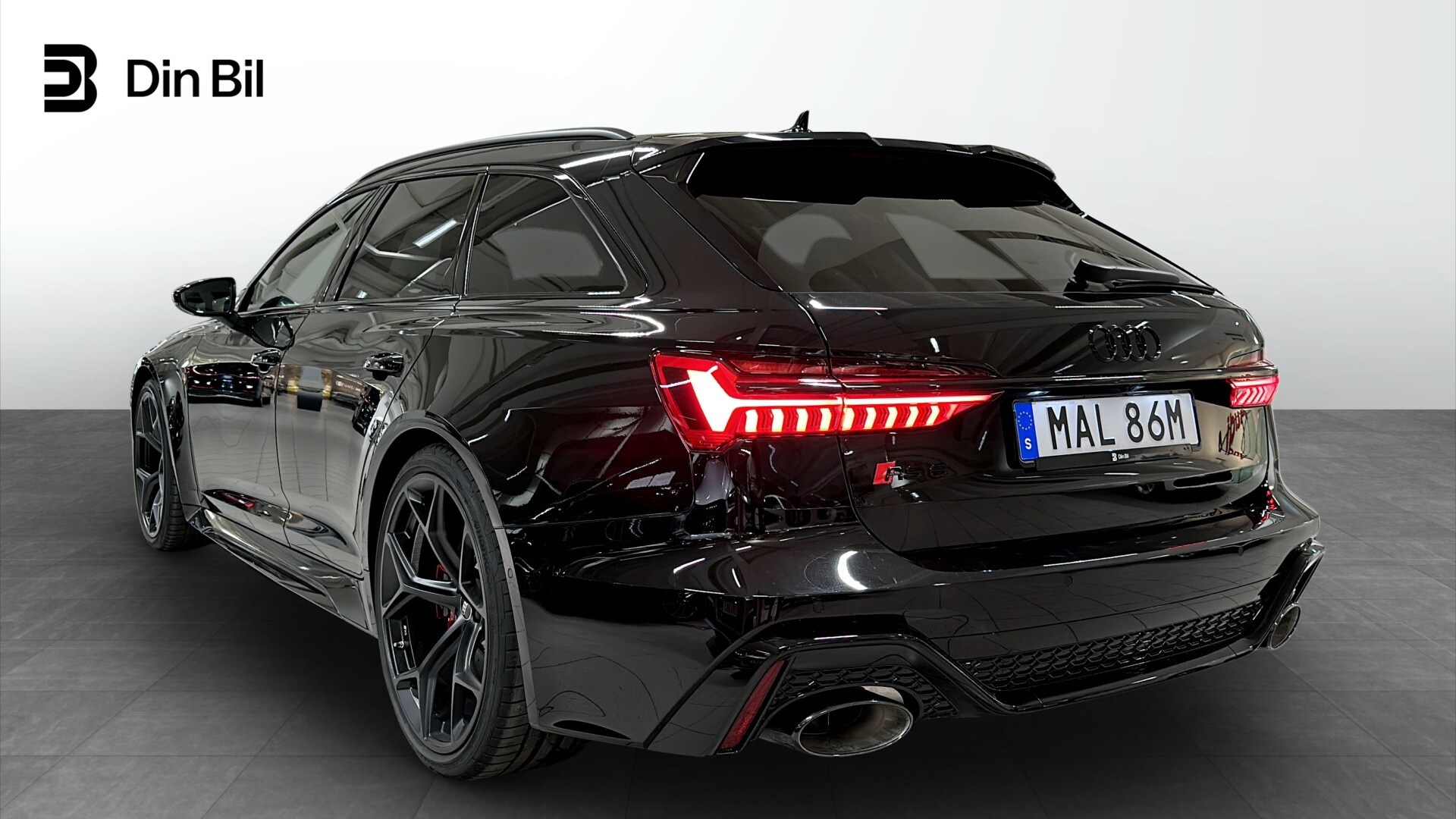 Bild som visar&nbsp;Audi RS 6 Avant&nbsp;RS 6 Avant performance 630 hk tiptronic - för mer information kontakta din Audi Partner