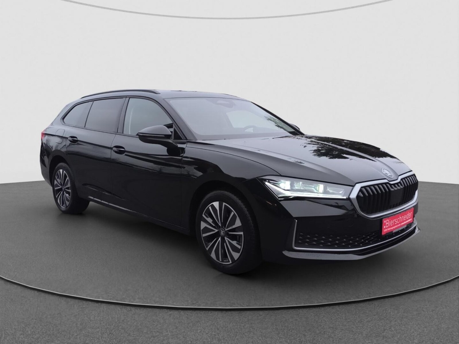 Škoda Superb Combi – Bild 4