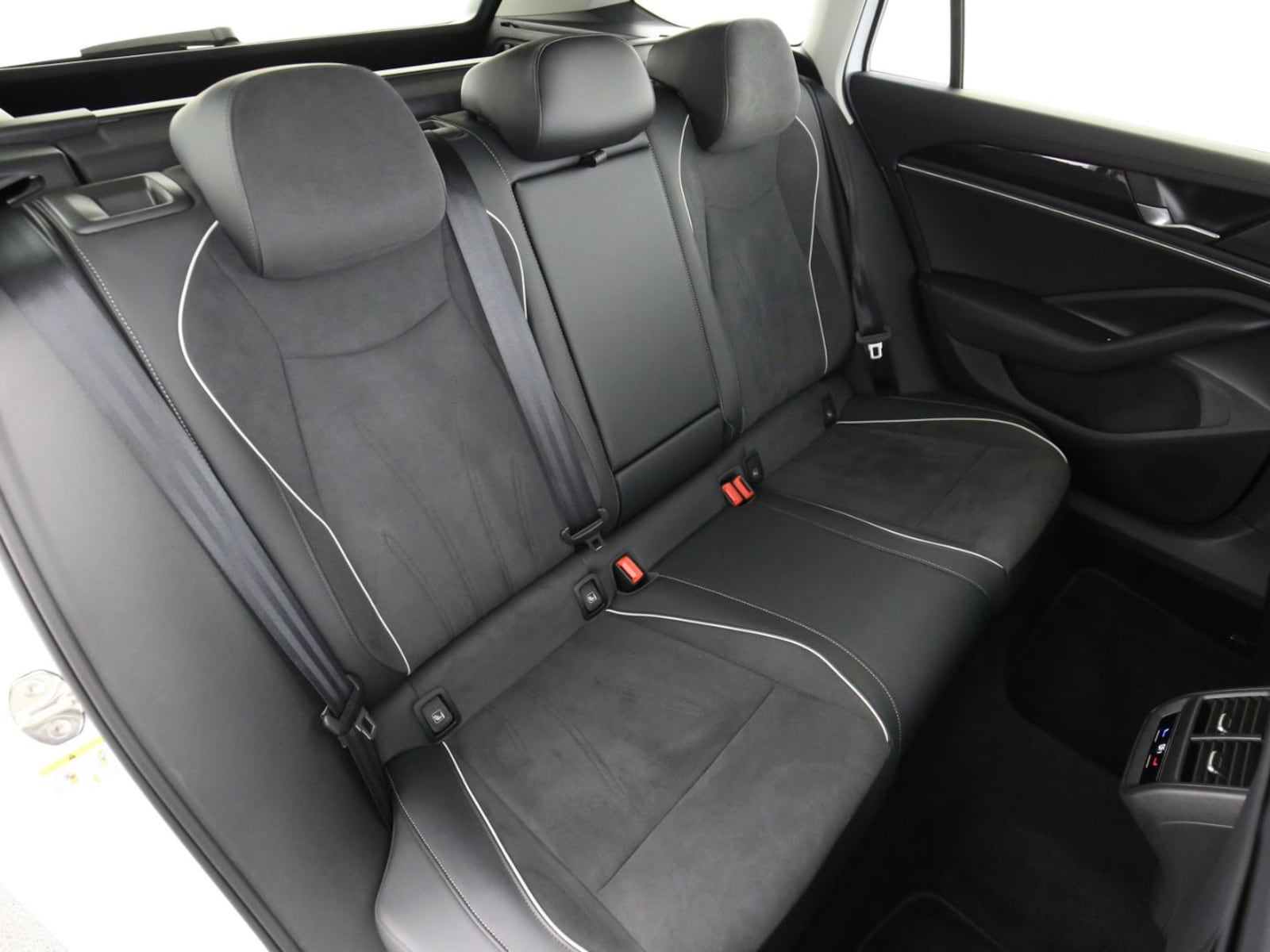 Volkswagen Passat – Bild 19