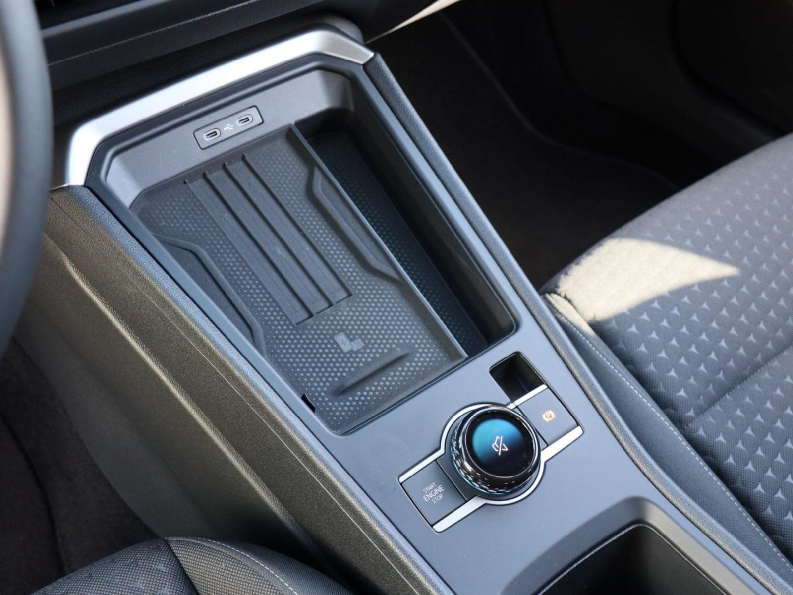 Volkswagen T-Roc – Bild 11