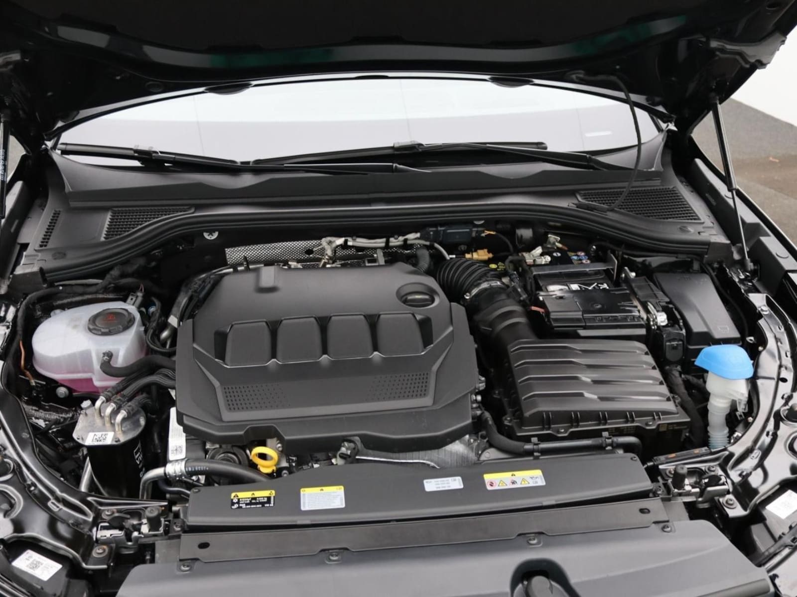 Volkswagen Passat – Bild 9