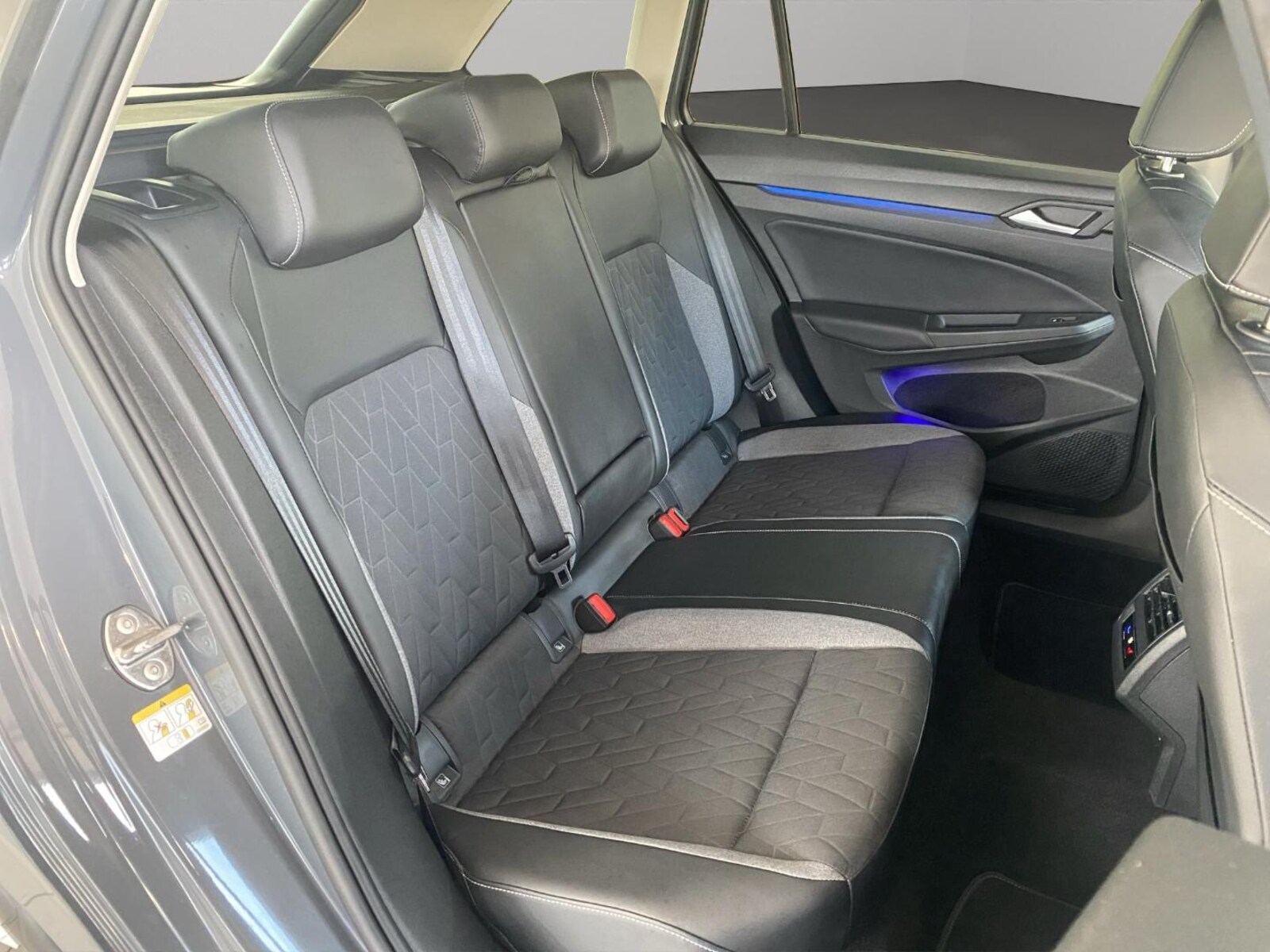 Volkswagen Golf Variant – Bild 7