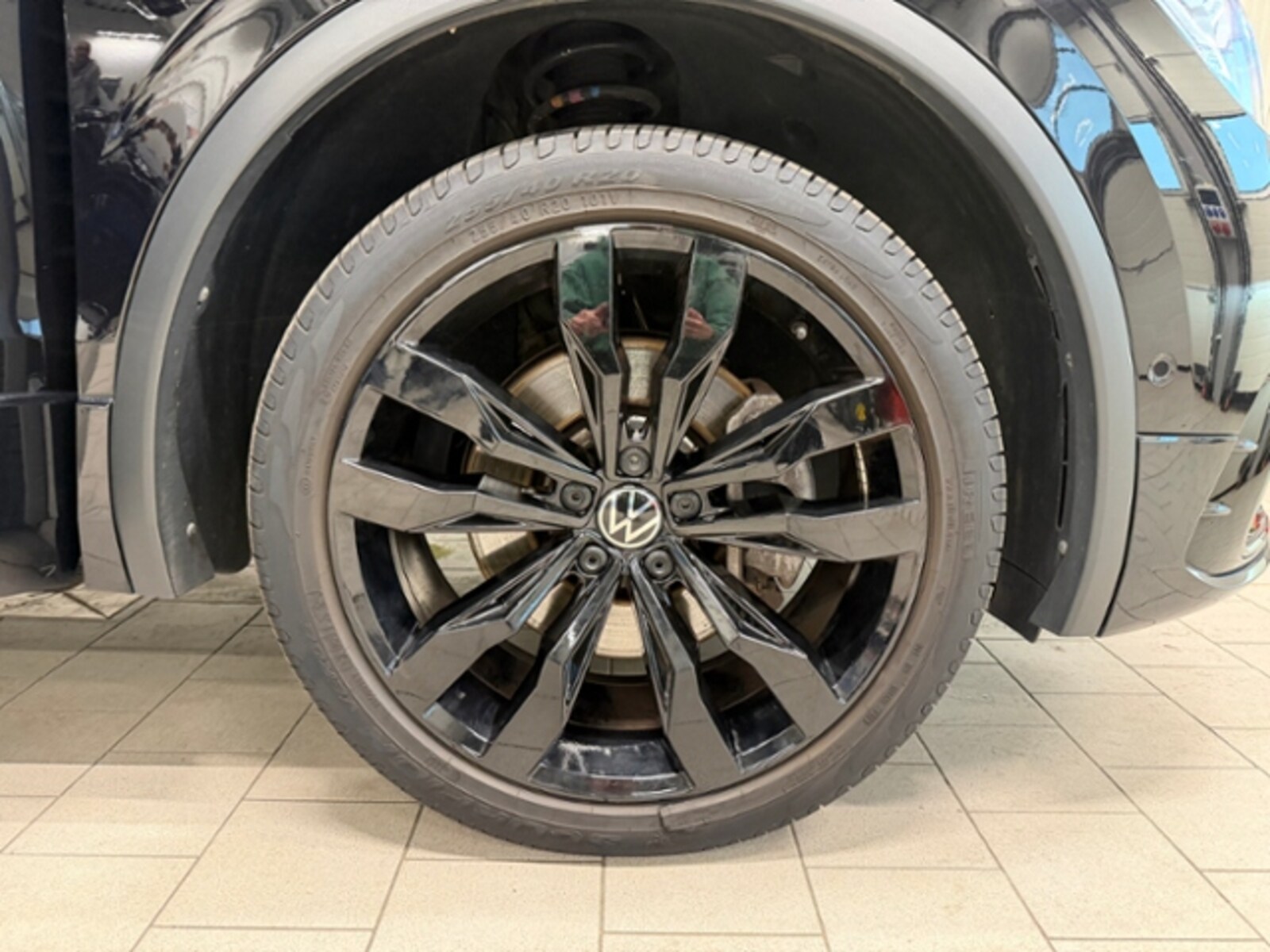 Volkswagen Tiguan Allspace – Bild 11