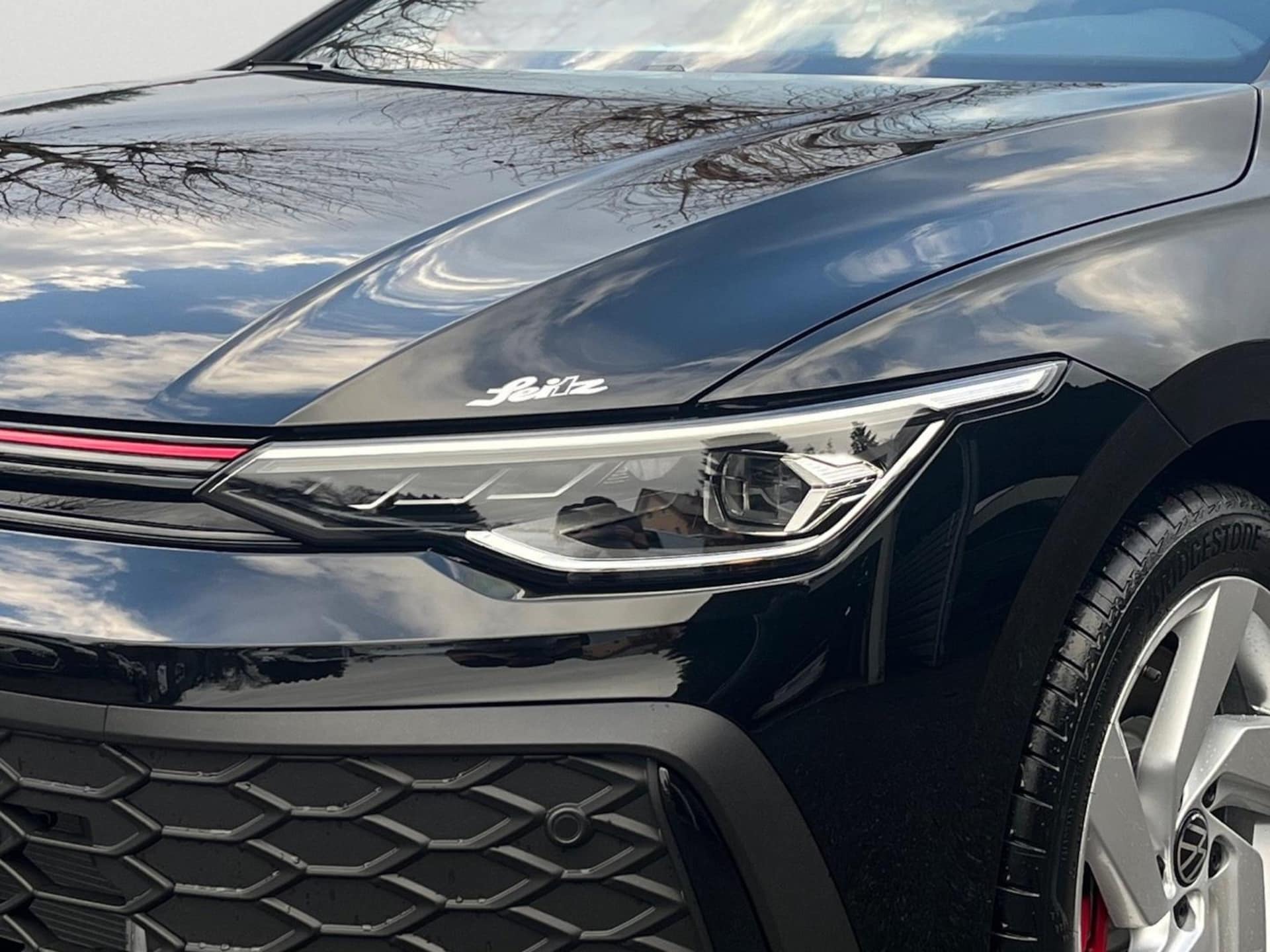 Volkswagen Golf GTI