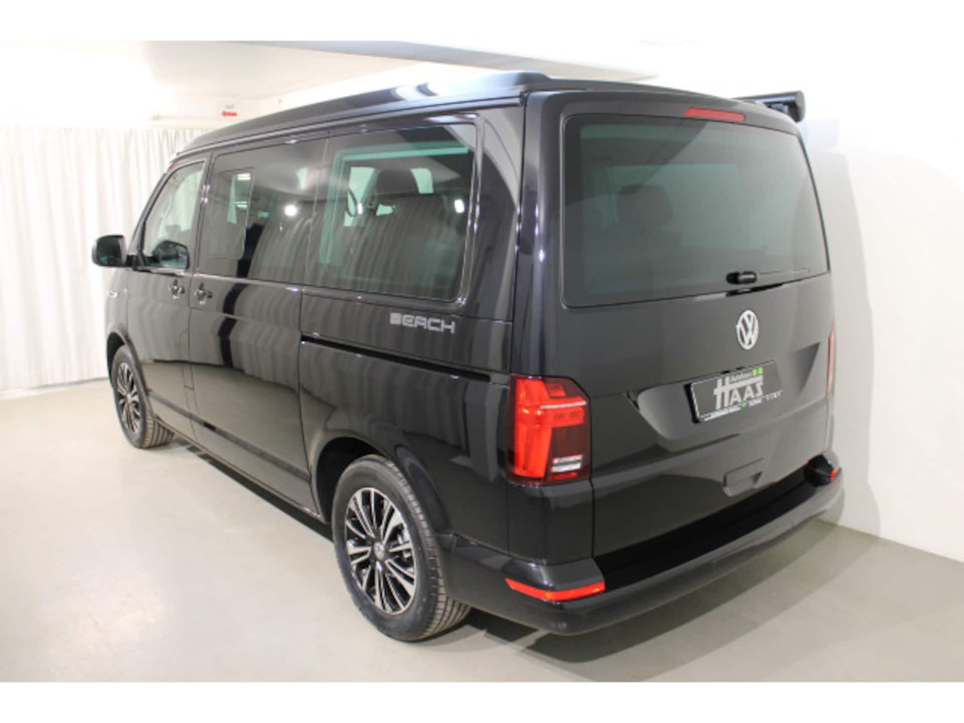 Volkswagen T6.1 California Beach