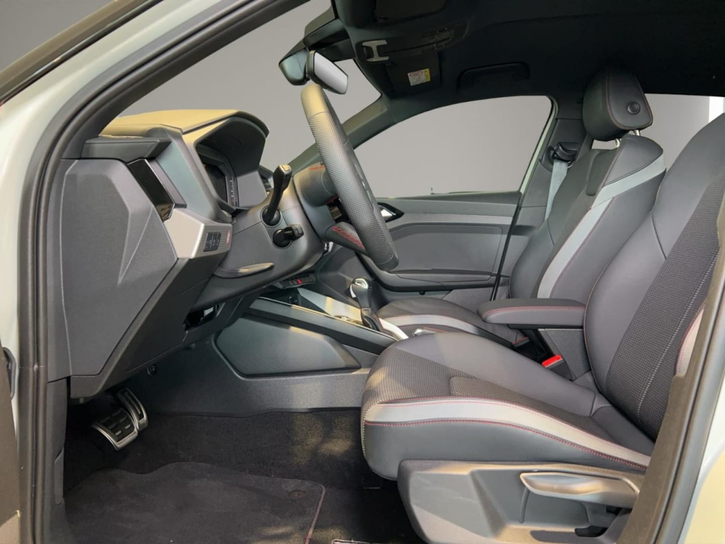 Bild über Audi A1 Sportback S line 25 TFSI S tronic - für weitere Informationen kontaktieren Sie den Audi Partner