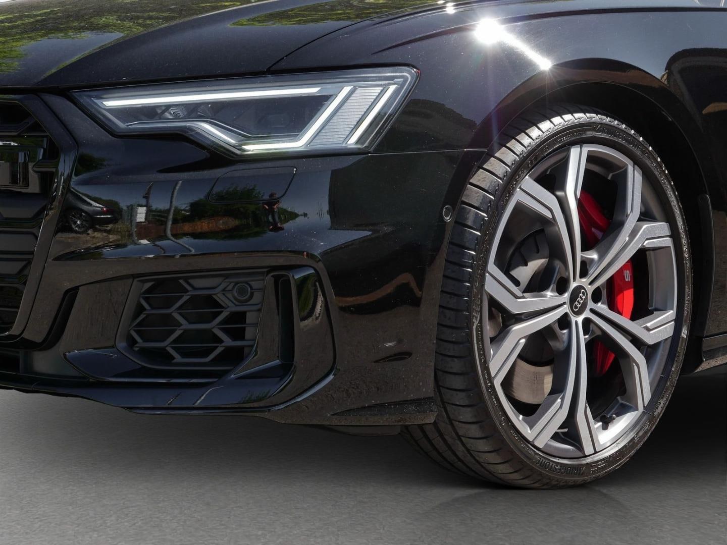 Bild über Audi S6 Avant TDI quattro tiptronic - für weitere Informationen kontaktieren Sie den Audi Partner