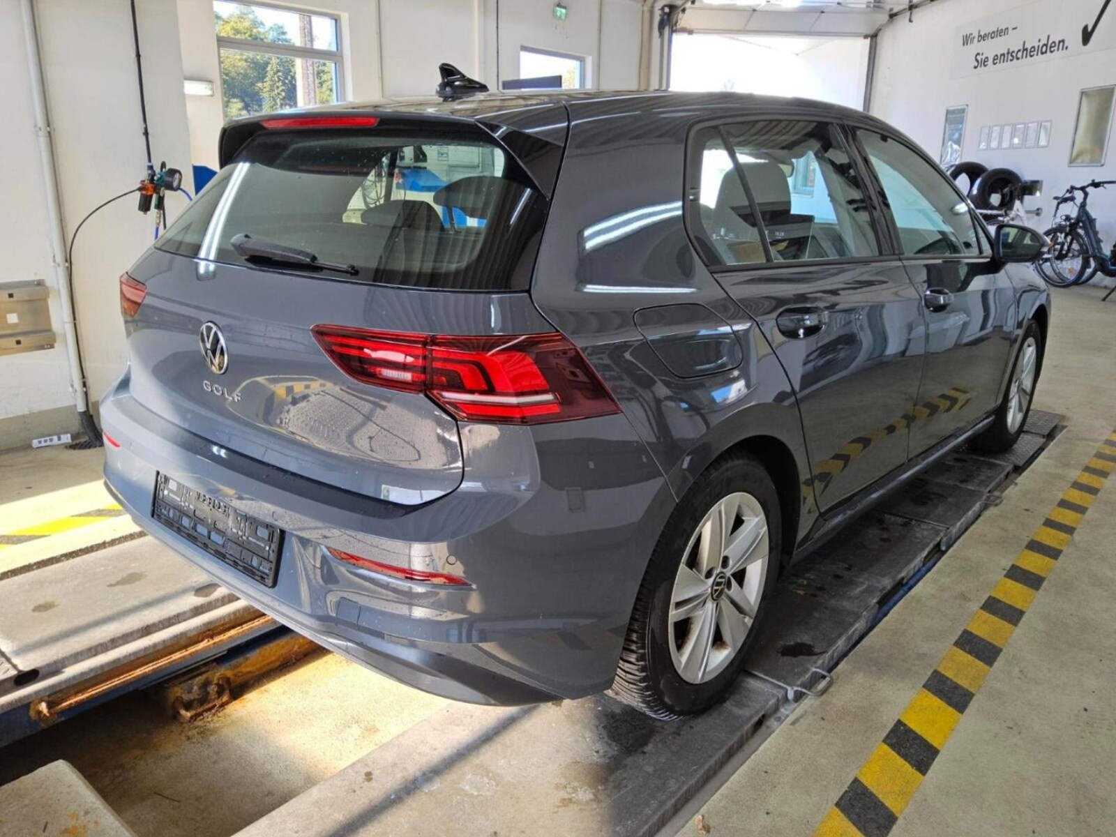 Volkswagen Golf – Bild 2