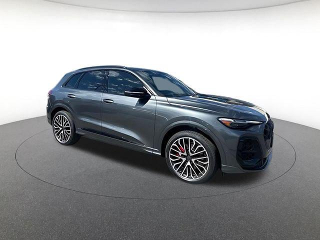 2026 Audi SQ5 Premium Plus quattro's photo