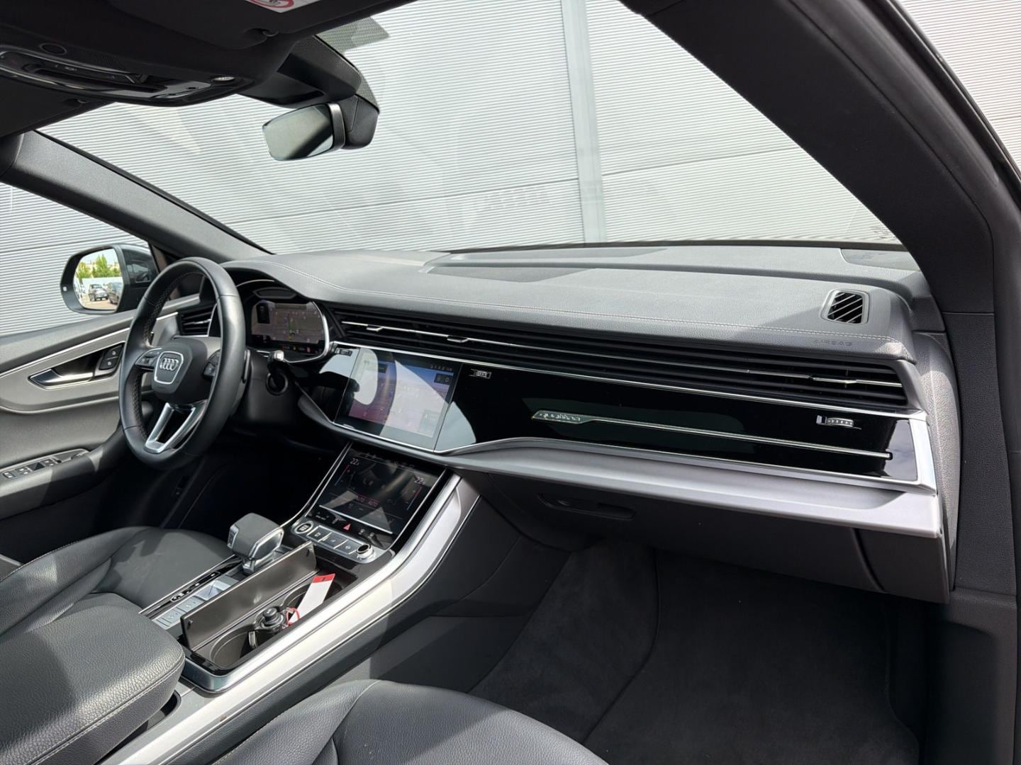 Bild über Audi Q8 SUV 50 TDI quattro tiptronic - für weitere Informationen kontaktieren Sie den Audi Partner
